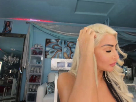 adrianna_fox  07-02-2022